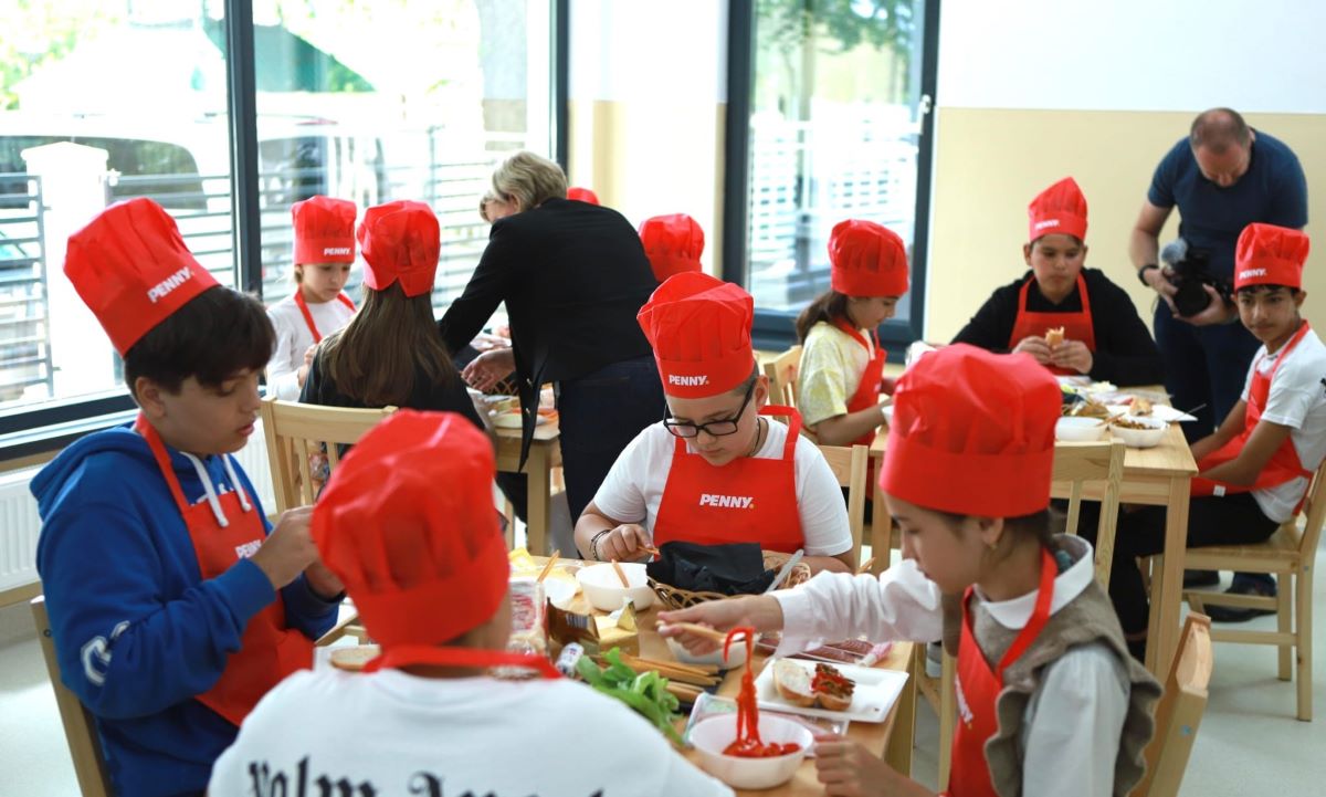 PENNY România și Habitat for Humanity au inaugurat Cantina BufKids pentru copiii vulnerabili din Buftea